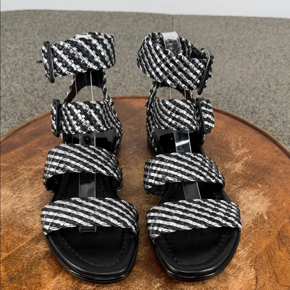Donald J Pliner Sandals Wm 7.5 M Stylish Black Silver Braided Leather Gladiator - Picture 3 of 11